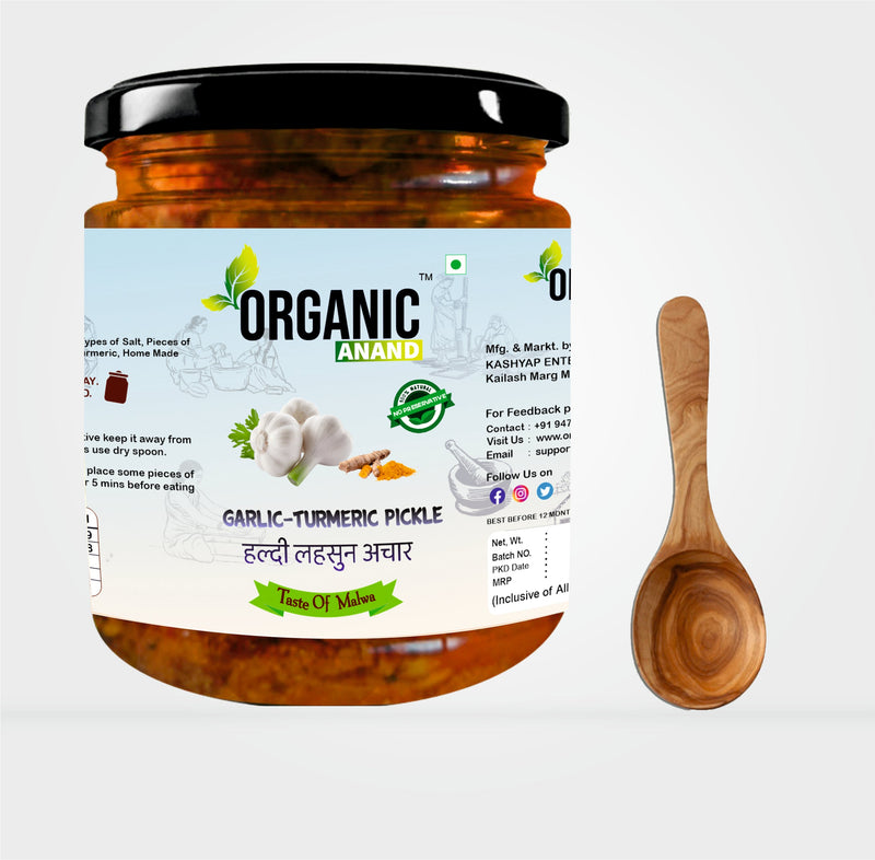 Garlic-Turmeric Pickle (Lahsoon Kachi Haldi ka Achaar)