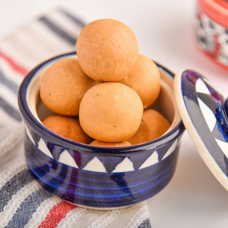 Premium Rava Besan-Ladoo