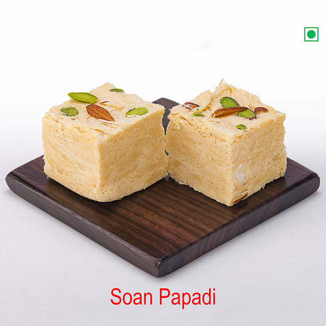 Soan papdi cake | The Grand
