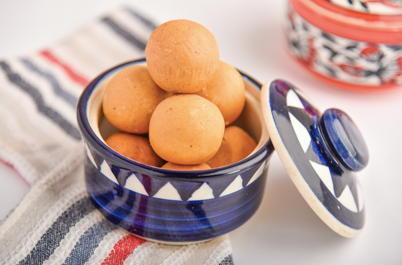 Premium Rava Besan-Ladoo